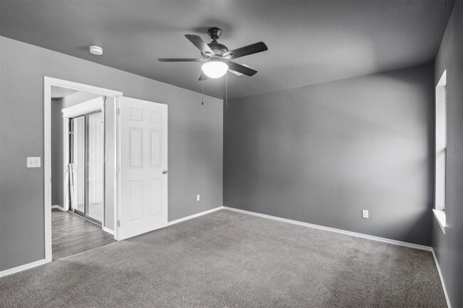 Building Photo - 2817 Green Canyon Dr