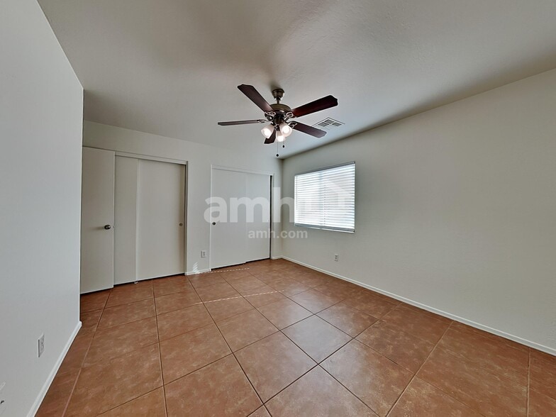 Building Photo - 12829 W Cherry Hills Dr