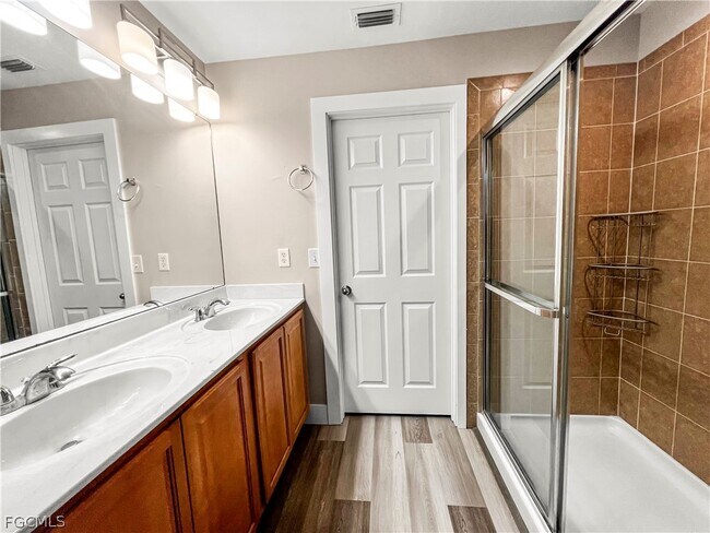 Building Photo - 9297 Aegean Cir