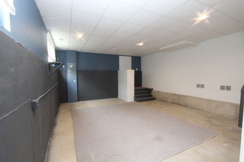 Building Photo - 6617 Briarwood Dr