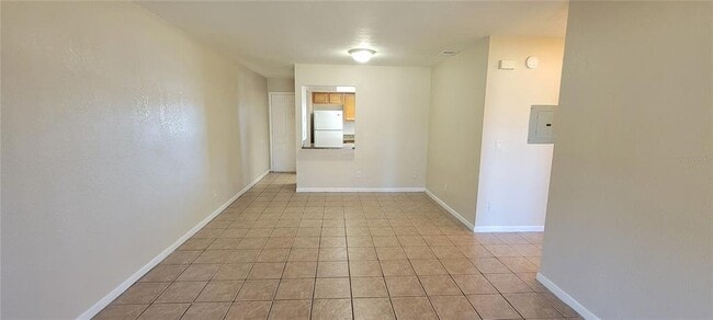 Building Photo - 9542 Lake Park Dr