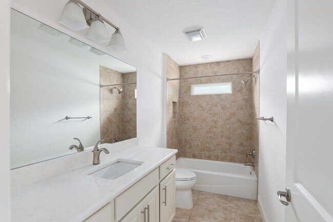 Building Photo - 10397 Silver Maple Ave