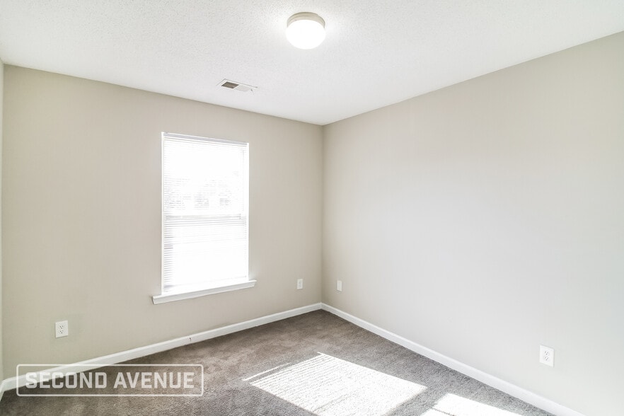 Building Photo - 203 Ben Ln