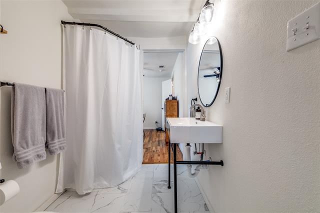 Building Photo - 5415 Dartmouth Ave