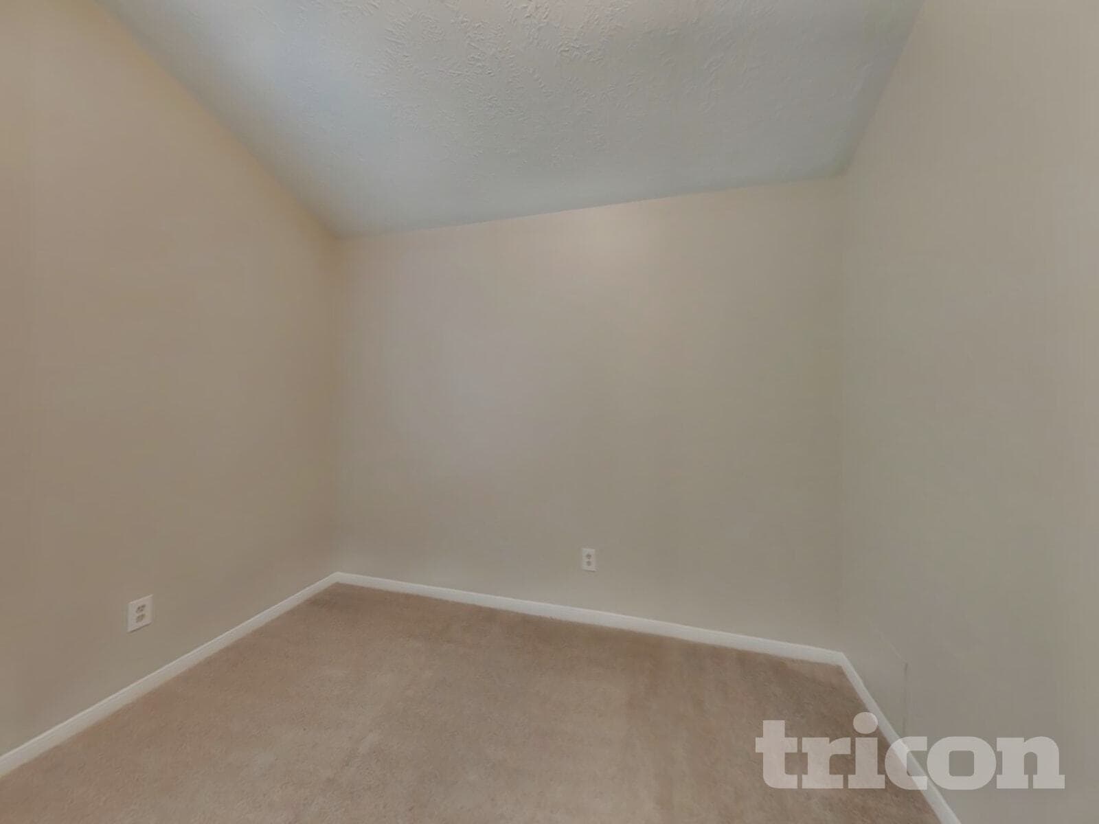 Building Photo - 6615 Laurel Glen Dr