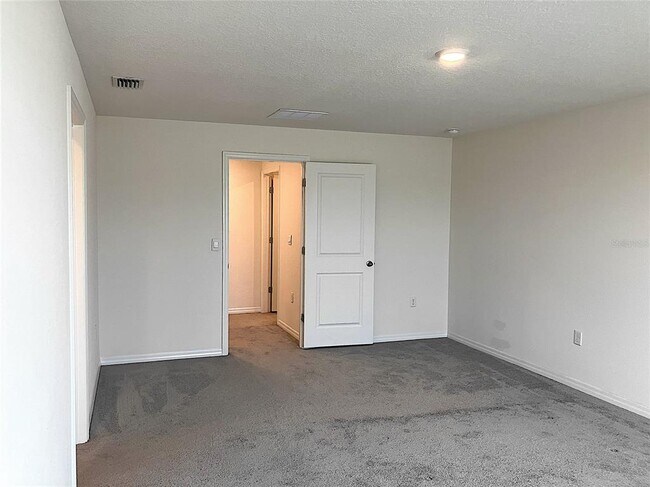 Building Photo - 11889 Downy Birch Dr