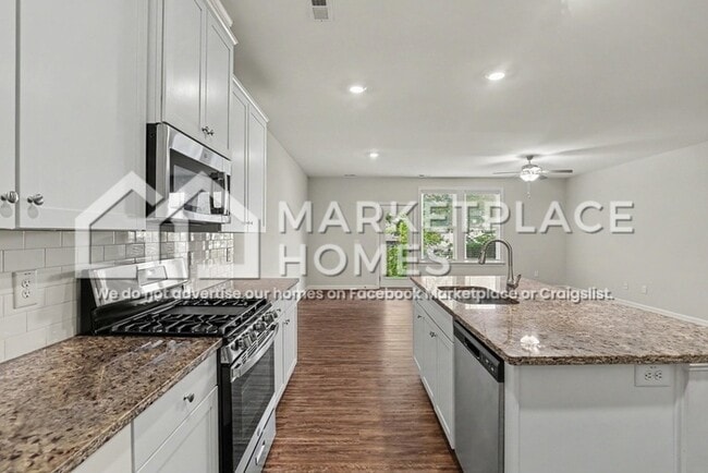 Building Photo - 1109 Alston Rdg Ct