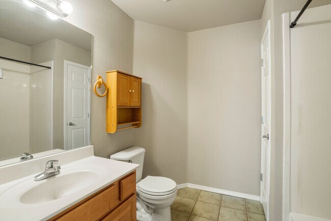 Building Photo - 3 bedroom home In Wakefield Crossing - Bix...