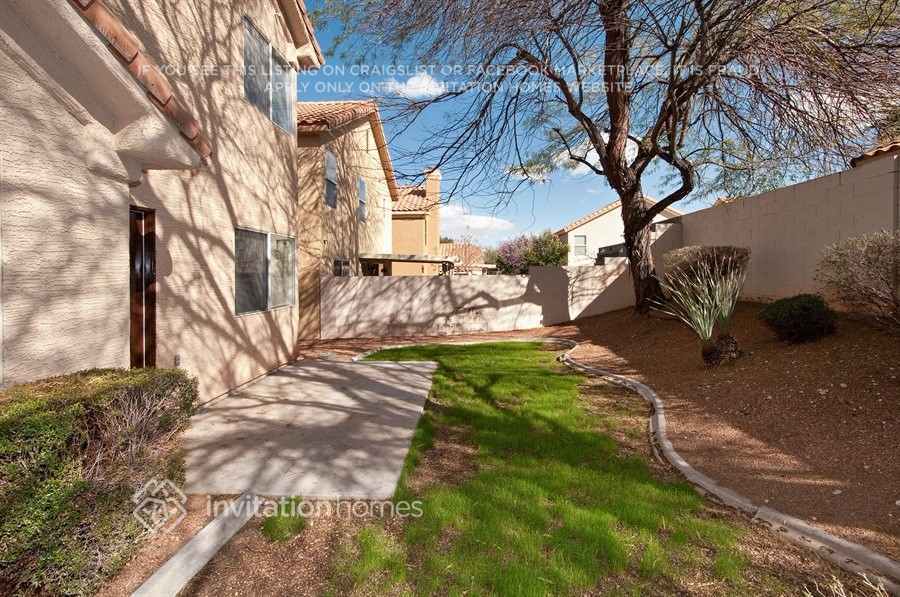 Building Photo - 8321 Olive Canyon Dr