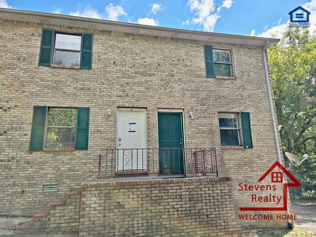 Building Photo - 402 Peek Dr