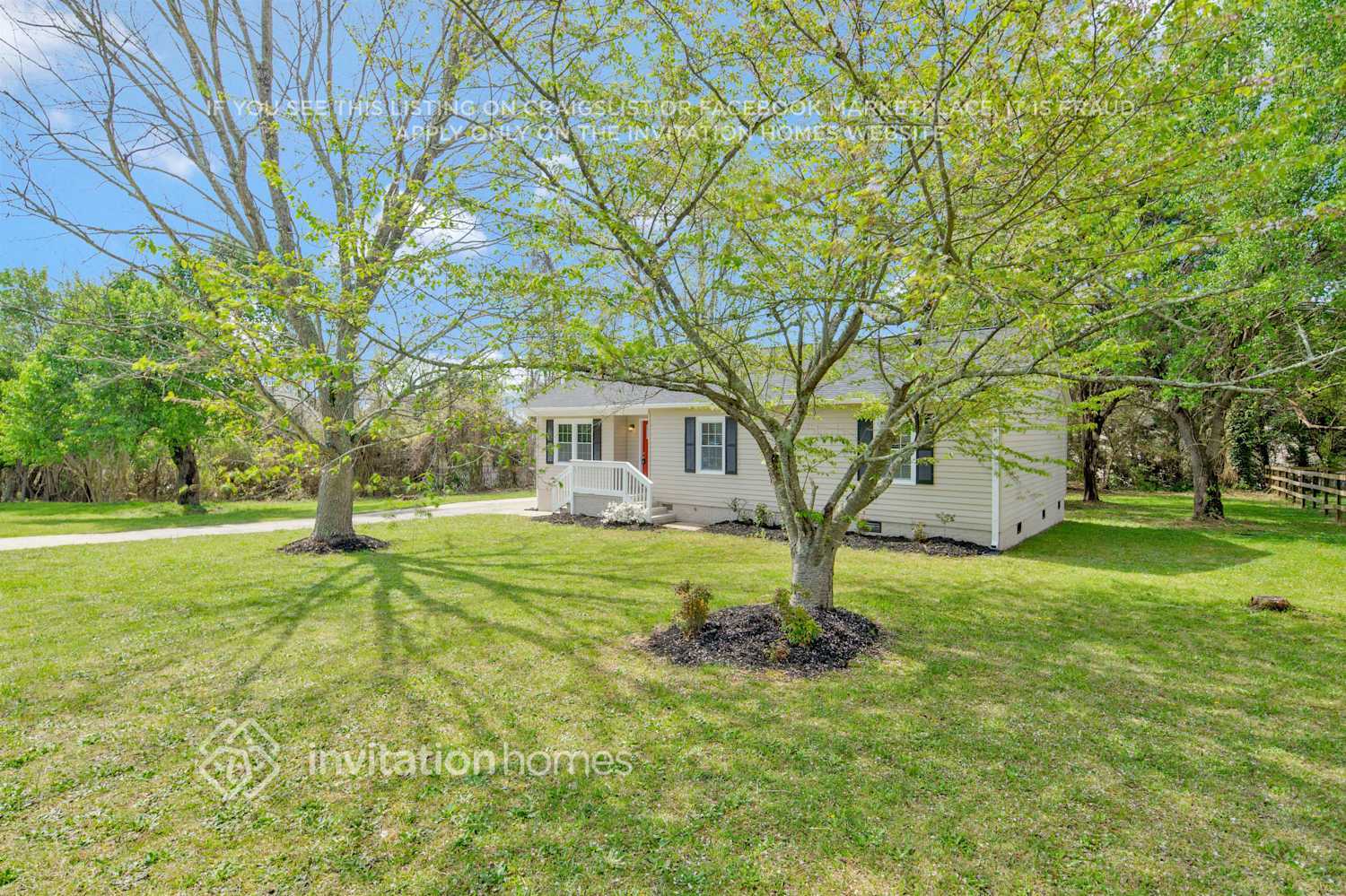 Building Photo - 1717 Baytree Ct