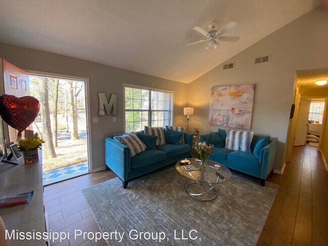 Building Photo - 3 br, 2 bath House - 350 Christman Drive