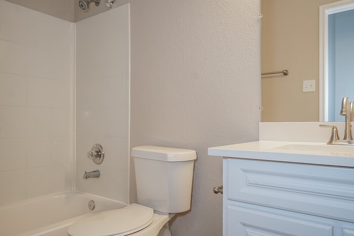 Building Photo - 20719 Cypress Post Dr