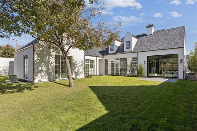 Building Photo - 9143 Blf Holw Ct