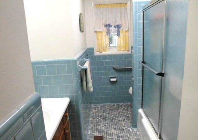 Building Photo - 3 bedroom/1 bathroom- Fenton Mill Road