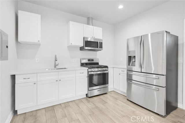 Building Photo - 8459 O'Melveny Ave