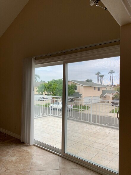 Building Photo - 1419 California St