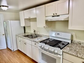 Building Photo - 27 Gatto Dr