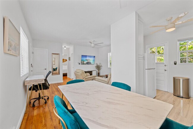 Building Photo - 3015 Seville St