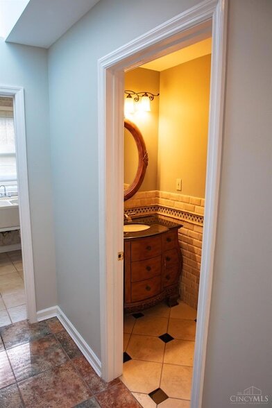 Building Photo - 8593 Concord Hills Cir