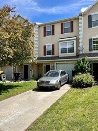 Building Photo - 452 Argyll Ct