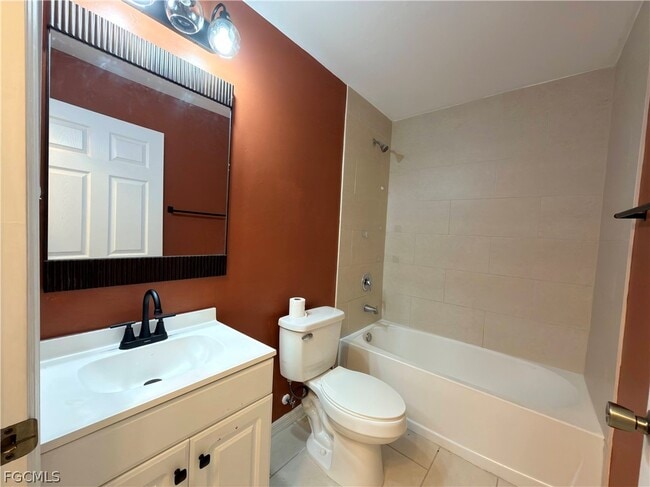 Building Photo - 4126 Skyline Blvd