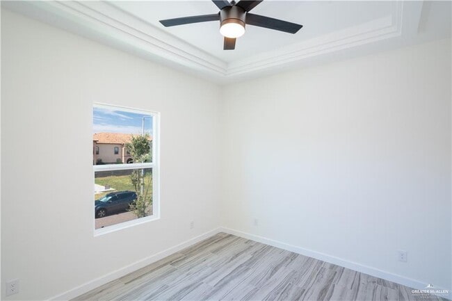 Building Photo - 24 Stablewood