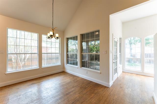 Building Photo - 1329 Sherman Ct