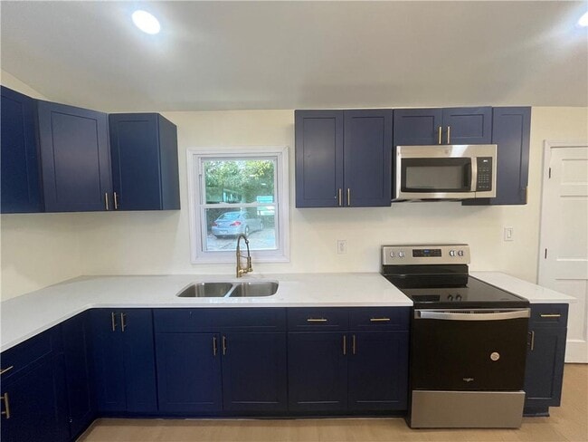 Building Photo - 1645 Metropolitan Pkwy SW