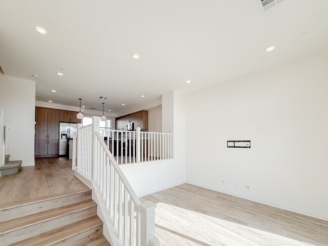 Building Photo - 10482 San Diego Mission Rd