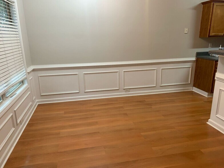 Building Photo - 1610 Chattahoochee Ct