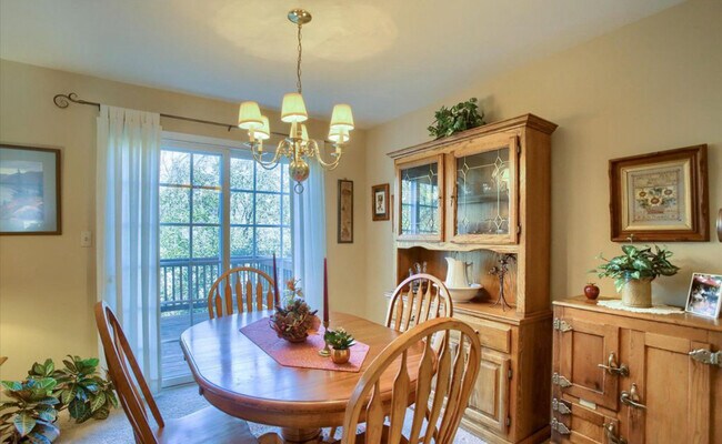 Building Photo - 4080 Darius Dr
