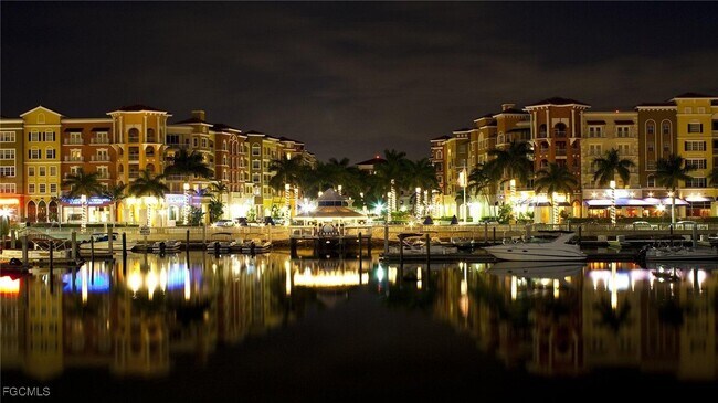 Building Photo - 2001 Tarpon Bay Dr N