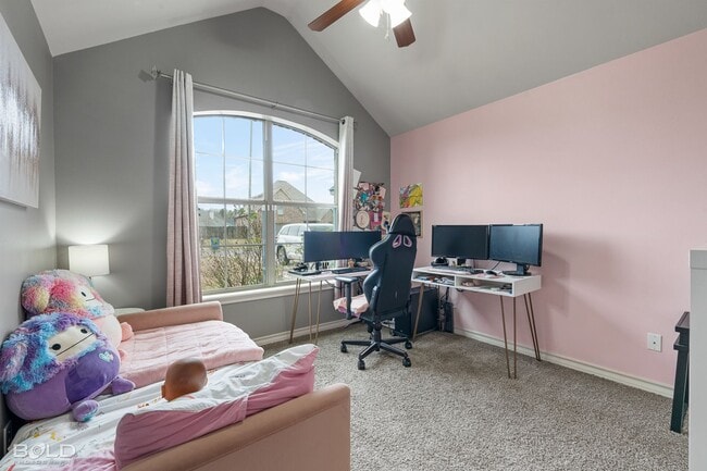 Building Photo - Check Out this 3 bed 2 bath in Benton