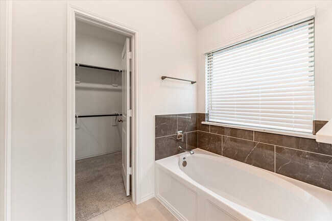 Building Photo - 21107 Armstrong County Dr