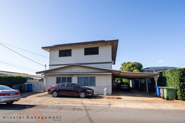 Building Photo - 1322 Olino St