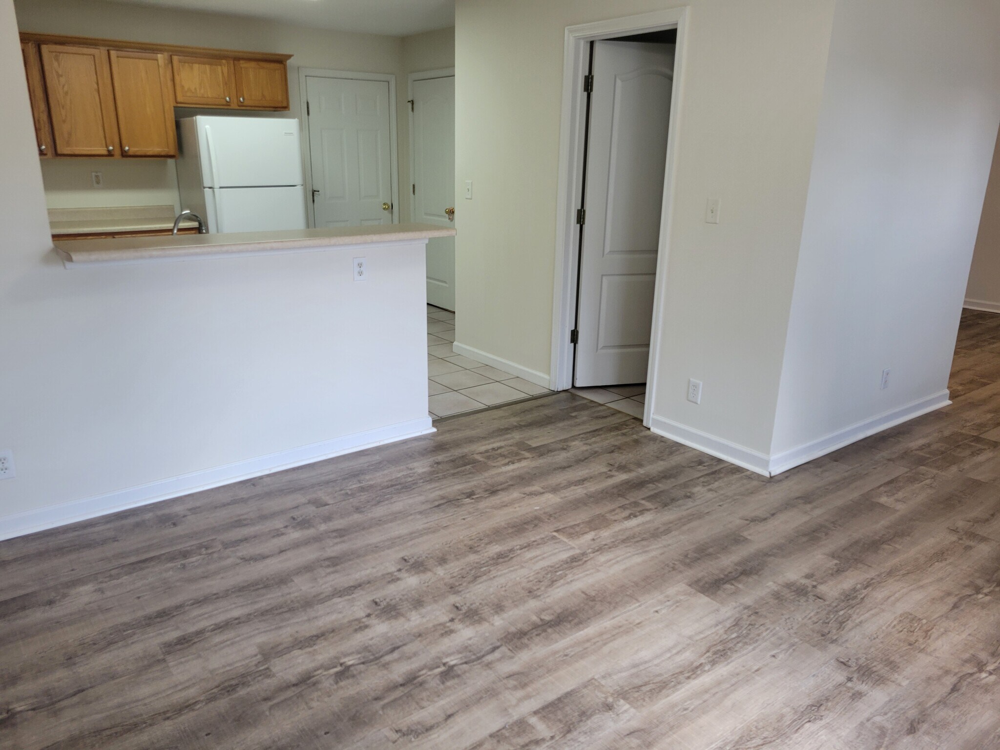 Building Photo - 614 Vineyards Ct