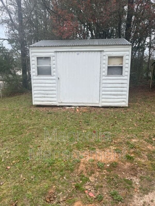 Building Photo - 866 Dabney Dr