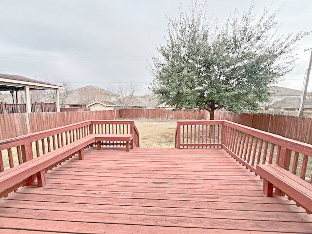 Building Photo - 9604 Dublin Green