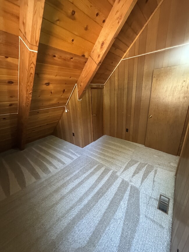 Building Photo - 2325 Sky Meadows Ct