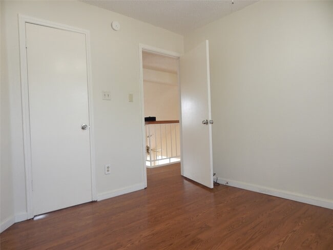 Building Photo - 8623 Beechcrest St