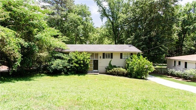 Building Photo - 4293 Rickenbacker Way NE