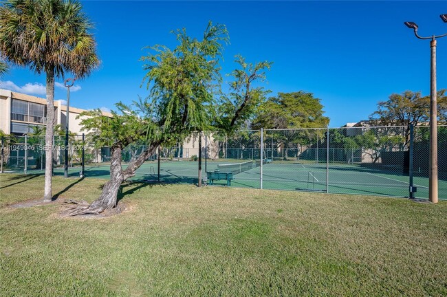 Building Photo - 8415 SW 107th Ave