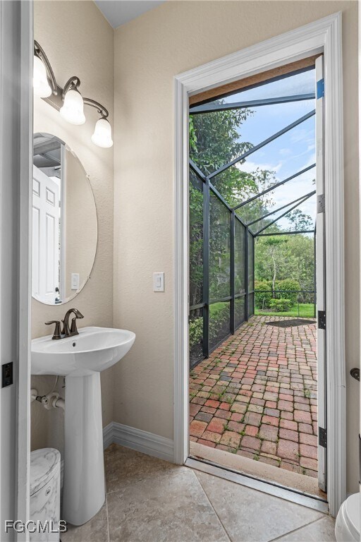 Building Photo - 11006 Longwing Dr