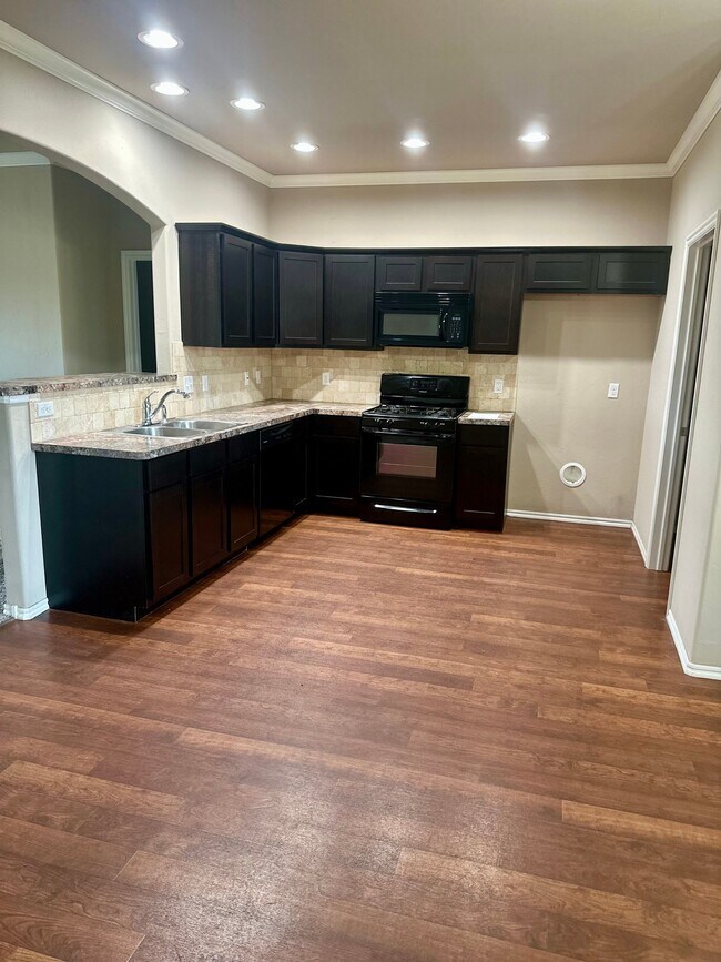 Building Photo - 2928 Thompson Farm Ln