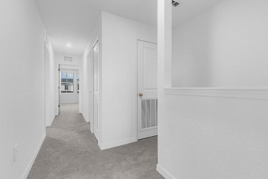 Building Photo - 14072 Lilac Sky Ter