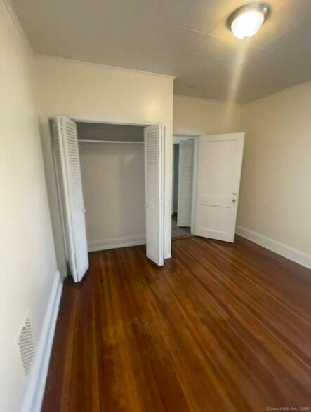 Building Photo - 448 Exeter St