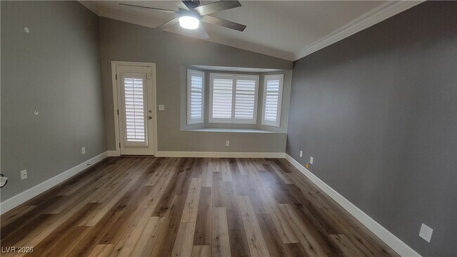 Building Photo - 6528 N Ruddock Dr