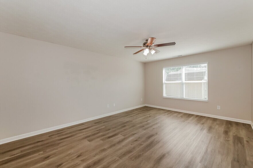 Building Photo - 2532 Copper Hill Dr