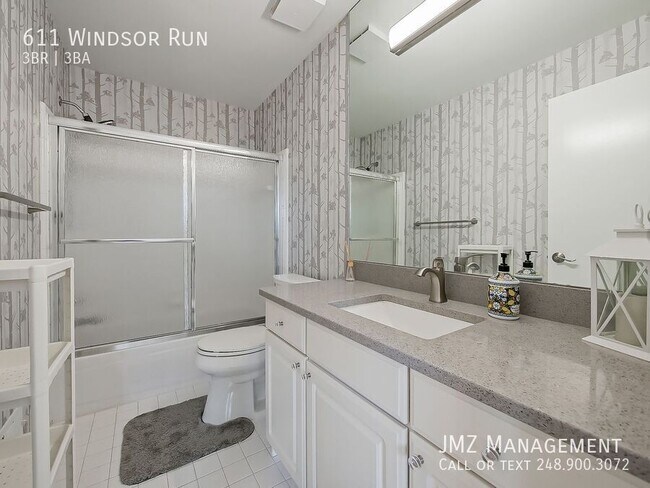 Building Photo - 611 Windsor Run